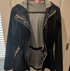 Black Izod rain jacket